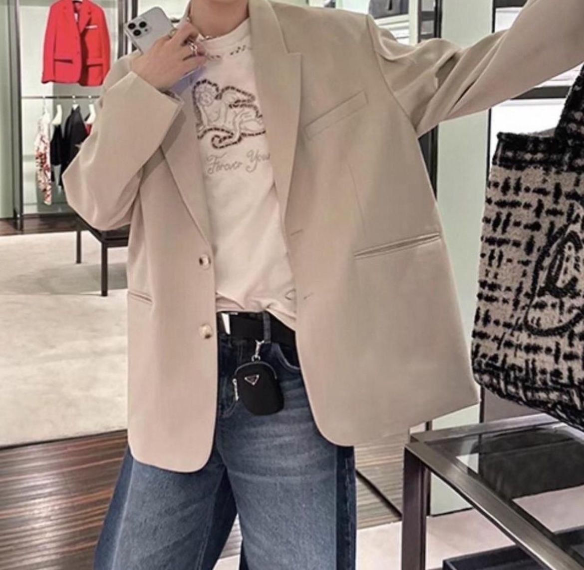 Giacche: Veste William Look beige, élégante et confortable. – Usato da Concise venduto da Lae99 5