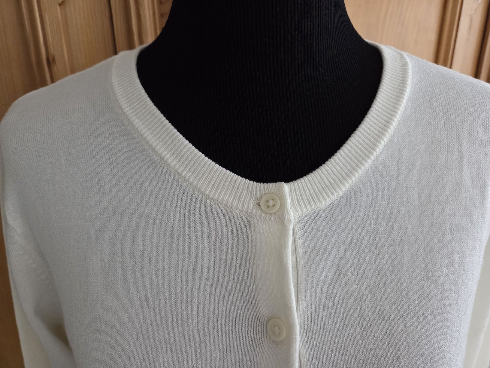 H&M Jacken: Strickjacke, Cardigan, Jacke, H&M – Neu (gemäss Beschreibung) aus Wiesendangen von Sinhuk 2