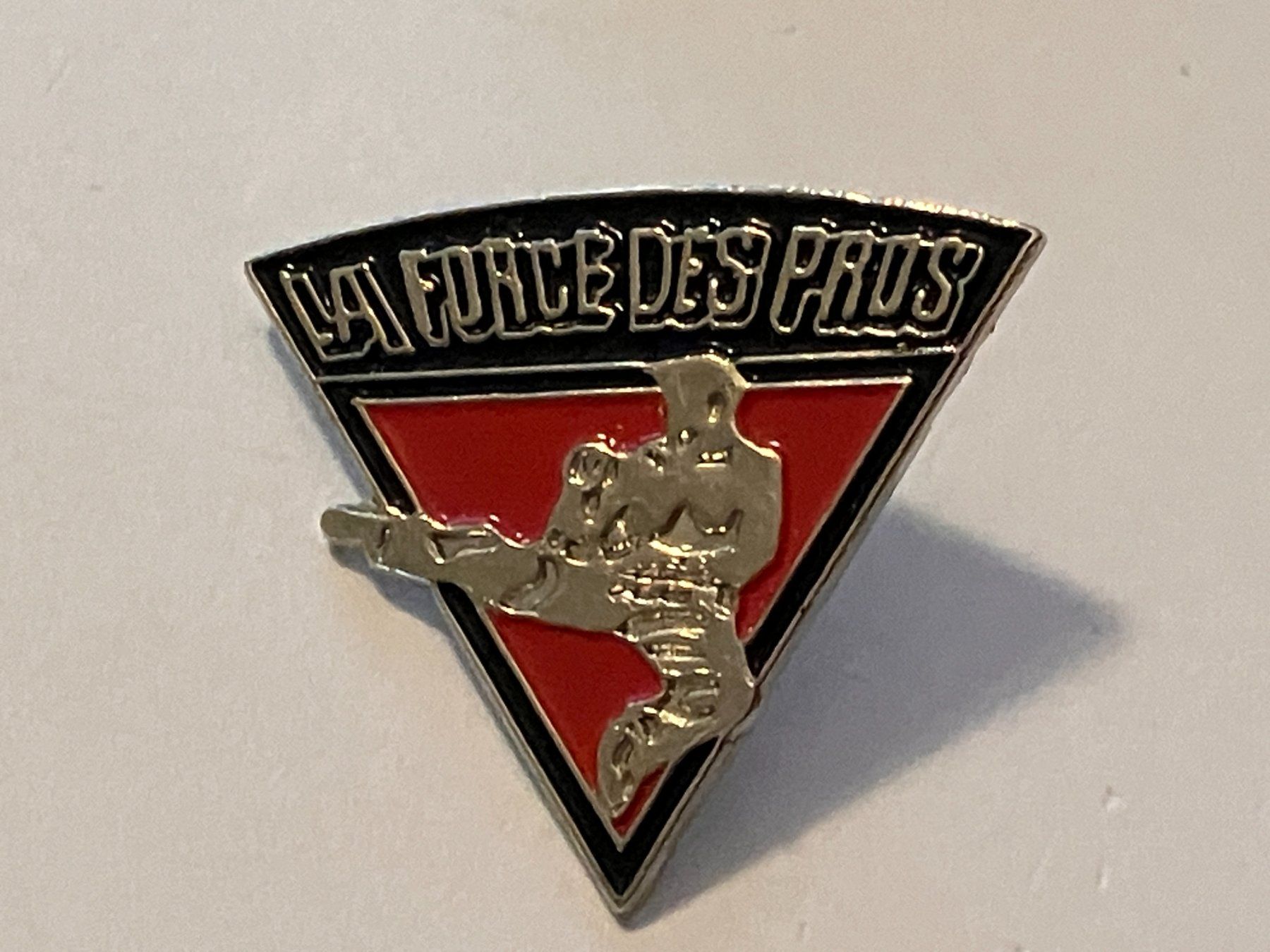 Placchette & Badge: 1 Pin La Force de Prus Kampfsport – Usato da Basel venduto da djwwpp