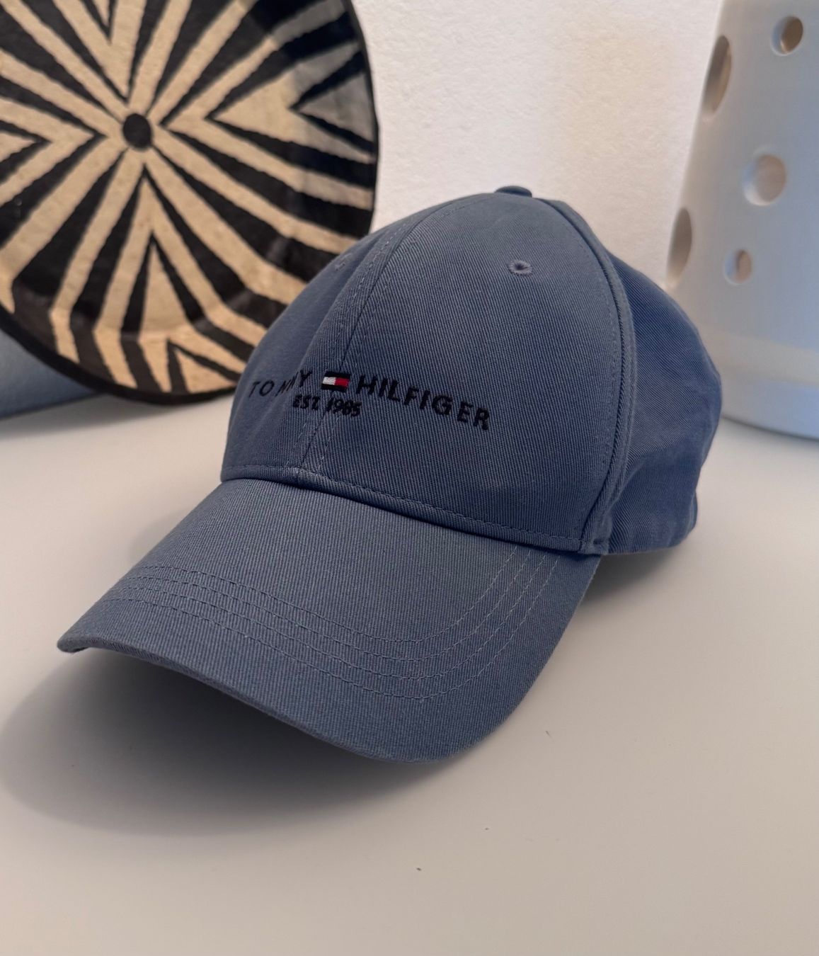Tommy Hilfiger Copricapi, berretti & cappellini: Original Tommy Hilfiger Cap – Nuovo (secondo la descrizione) da Zürich venduto da leanfu_