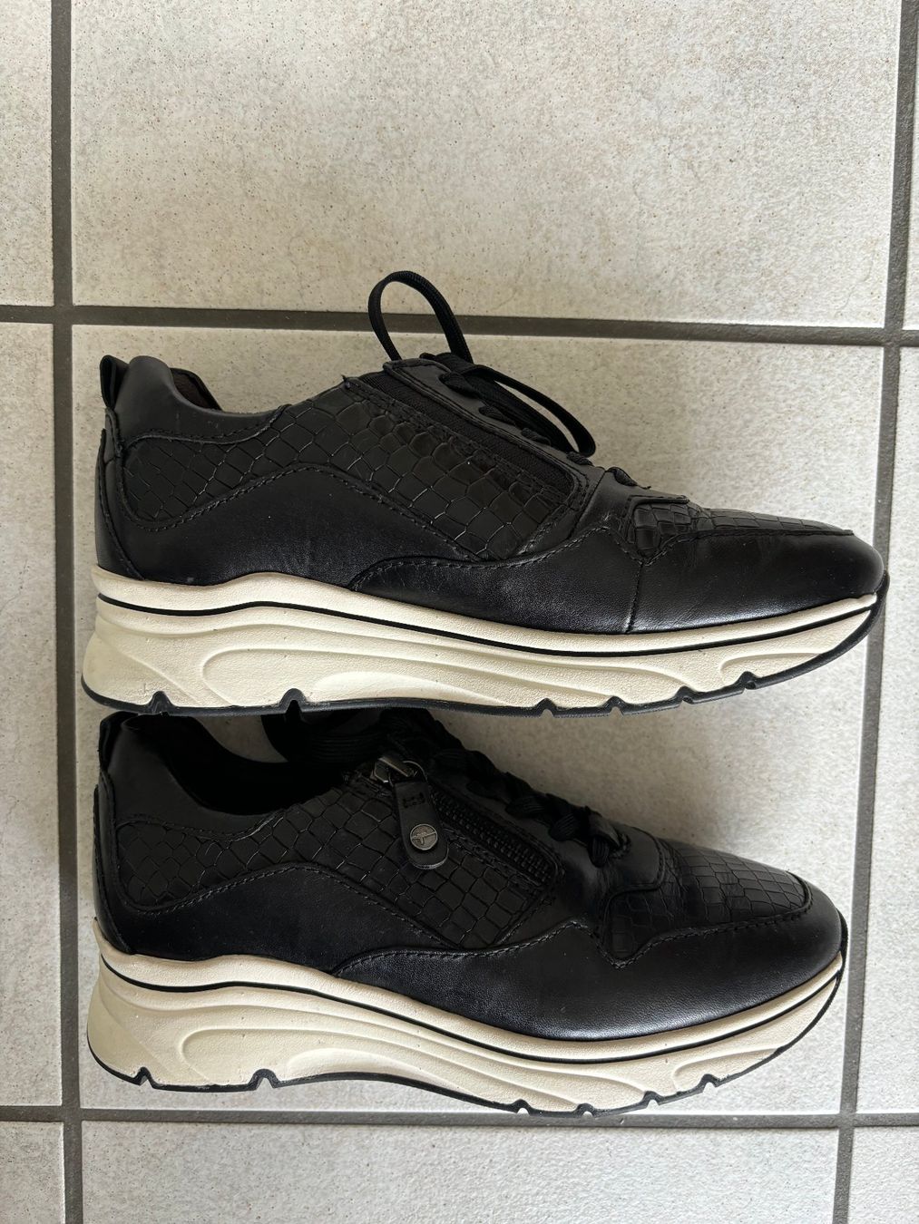 Tamaris Scarpe da donna: Tamaris Sneaker Grösse 36 – Nuovo (secondo la descrizione) da Glarus venduto da mephisto67 1