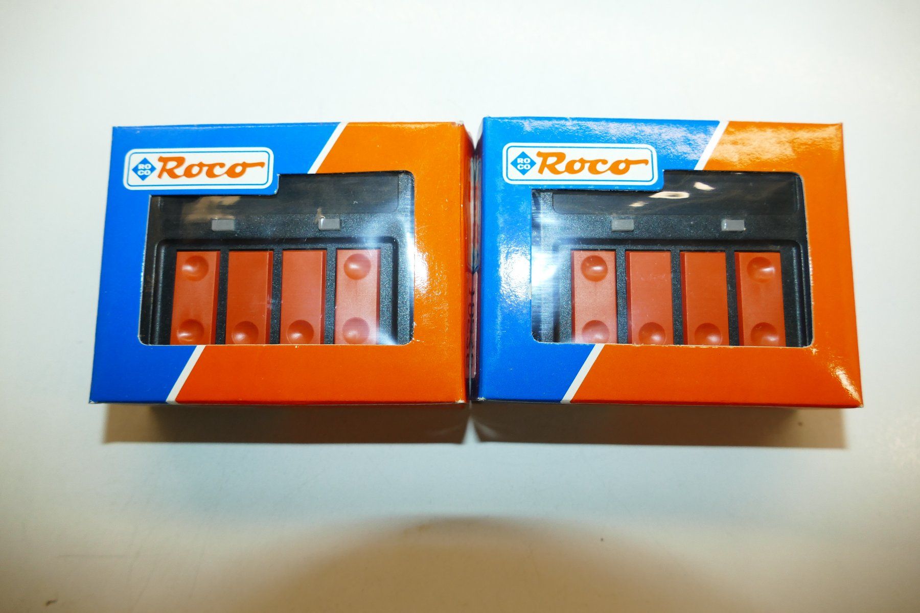 Roco Trains électriques: Roco: 2xWechseltaster mit Rückmeldung – Neuf avec emballage d'origine à Niederhasli par rail-duerst