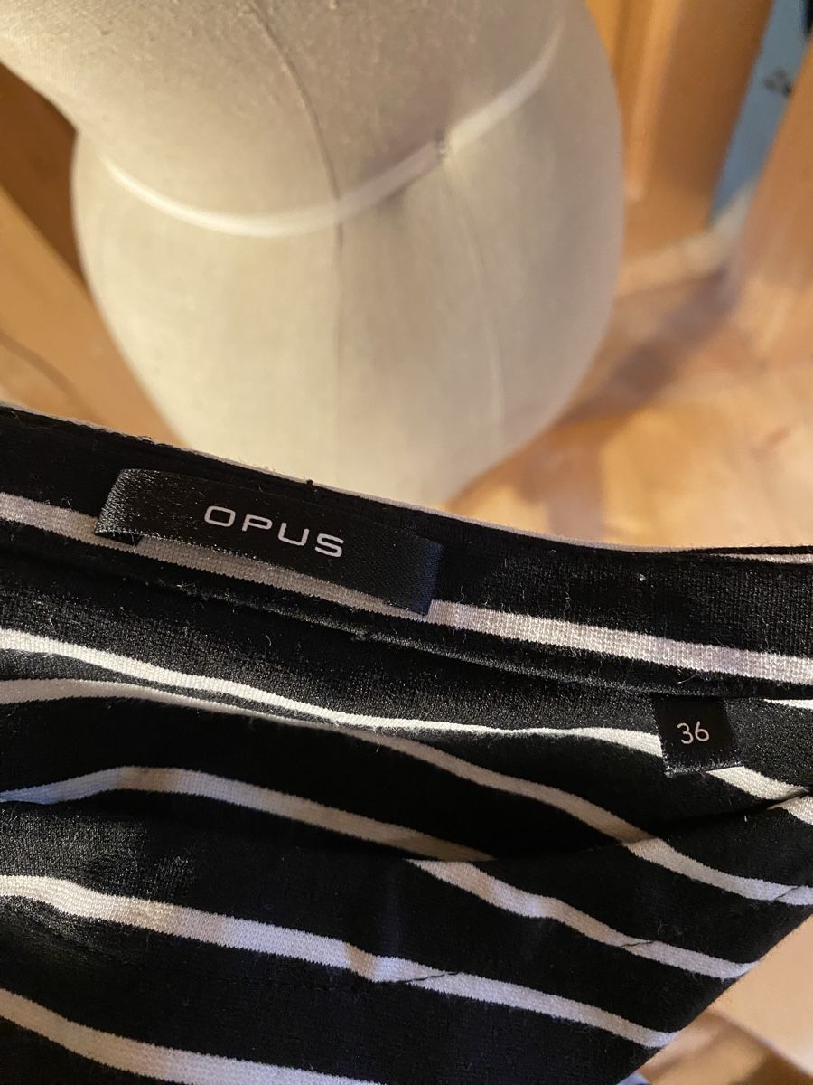 Opus Top: Gestreiftes Oberteil – Usato da Bern venduto da ha6_zm75 2