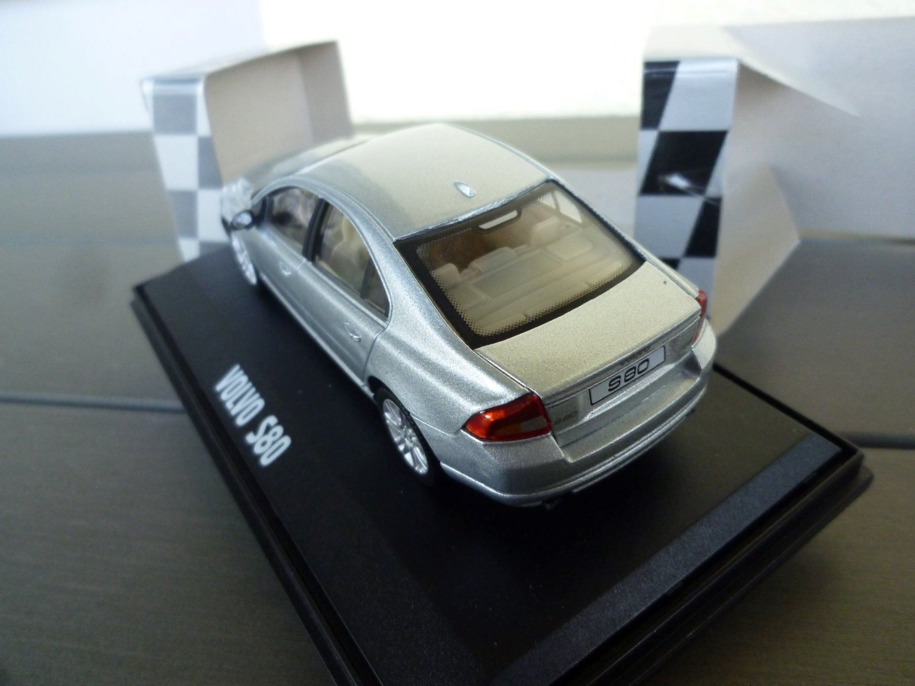 Modellautos: Volvo S80 – Neu und originalverpackt aus Flawil von Imperiosud 2