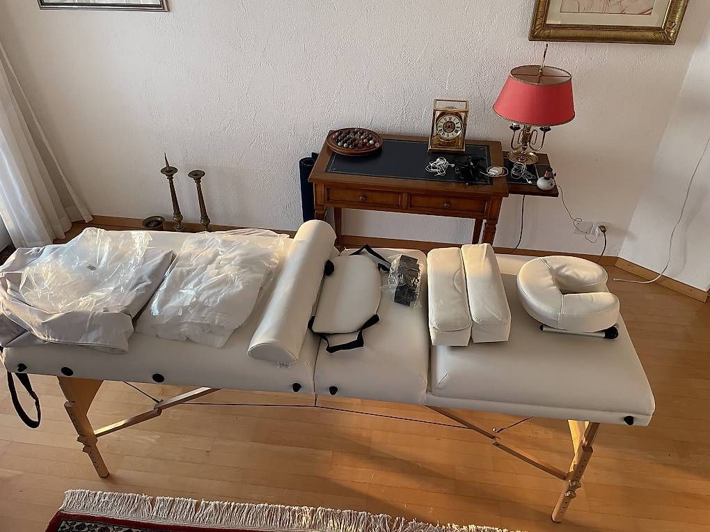 Massagegeräte: Massage Bert, klapbar  – Gebraucht aus Zug von Rembrandt2