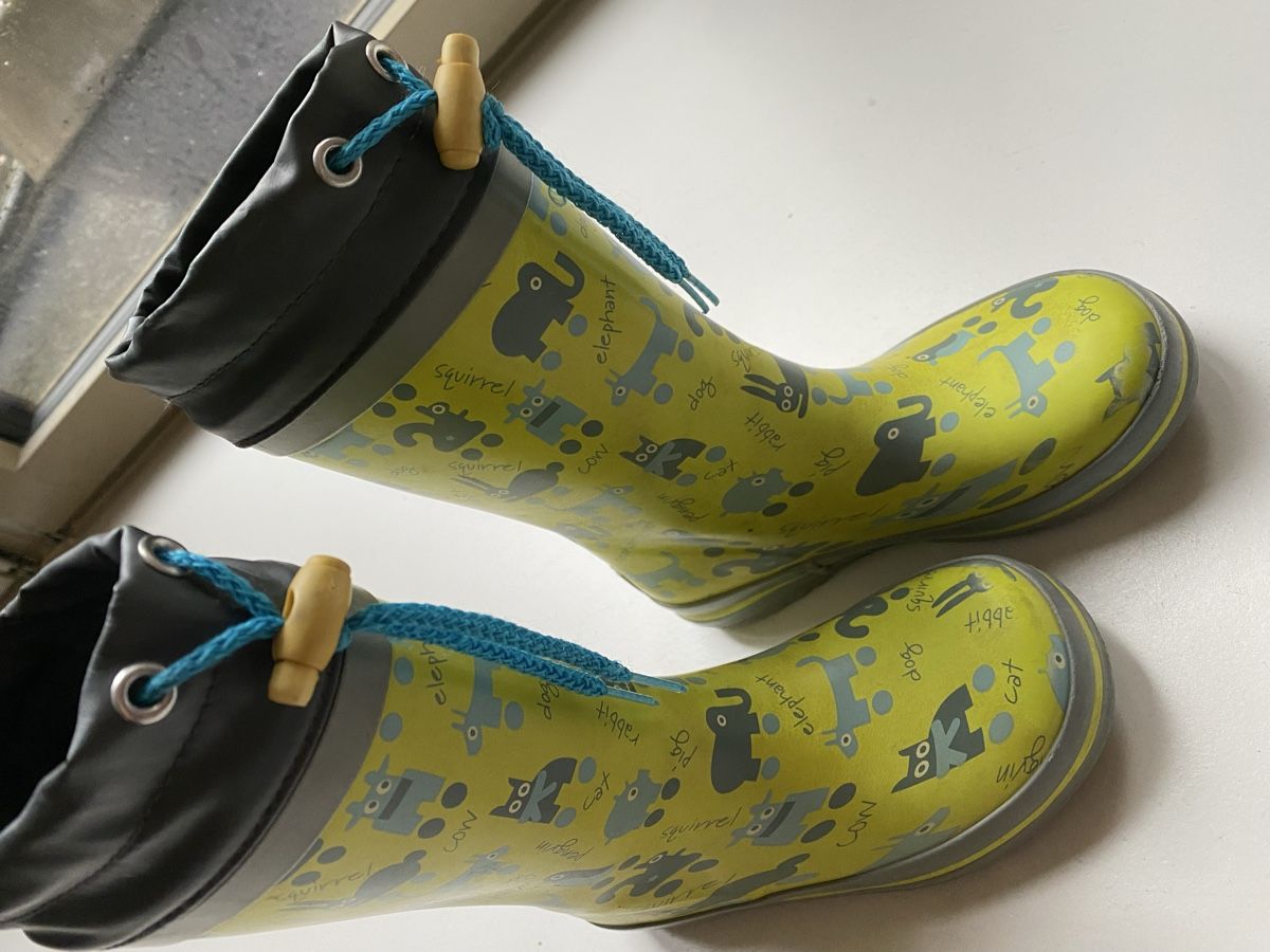 Scarpe per ragazzi: Süsse Gummistiefel Gr. 28 Tiermuster – Usato da Widen venduto da juinl 5