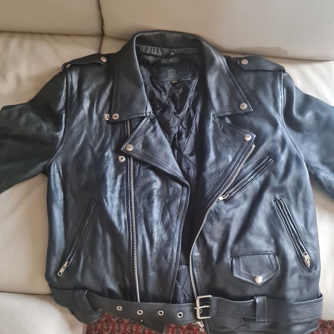Jacken: Lederjacke in schwarz – Gebraucht aus Coeuve von Nelly2 1