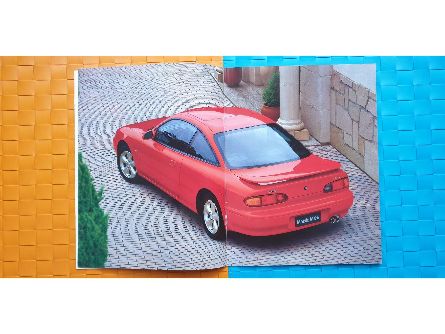Mazda Documents: MAZDA MX-6 1992 - Prospekt / Katalog / Catalogue – D'occasion à Viganello par CARLiteratur 3
