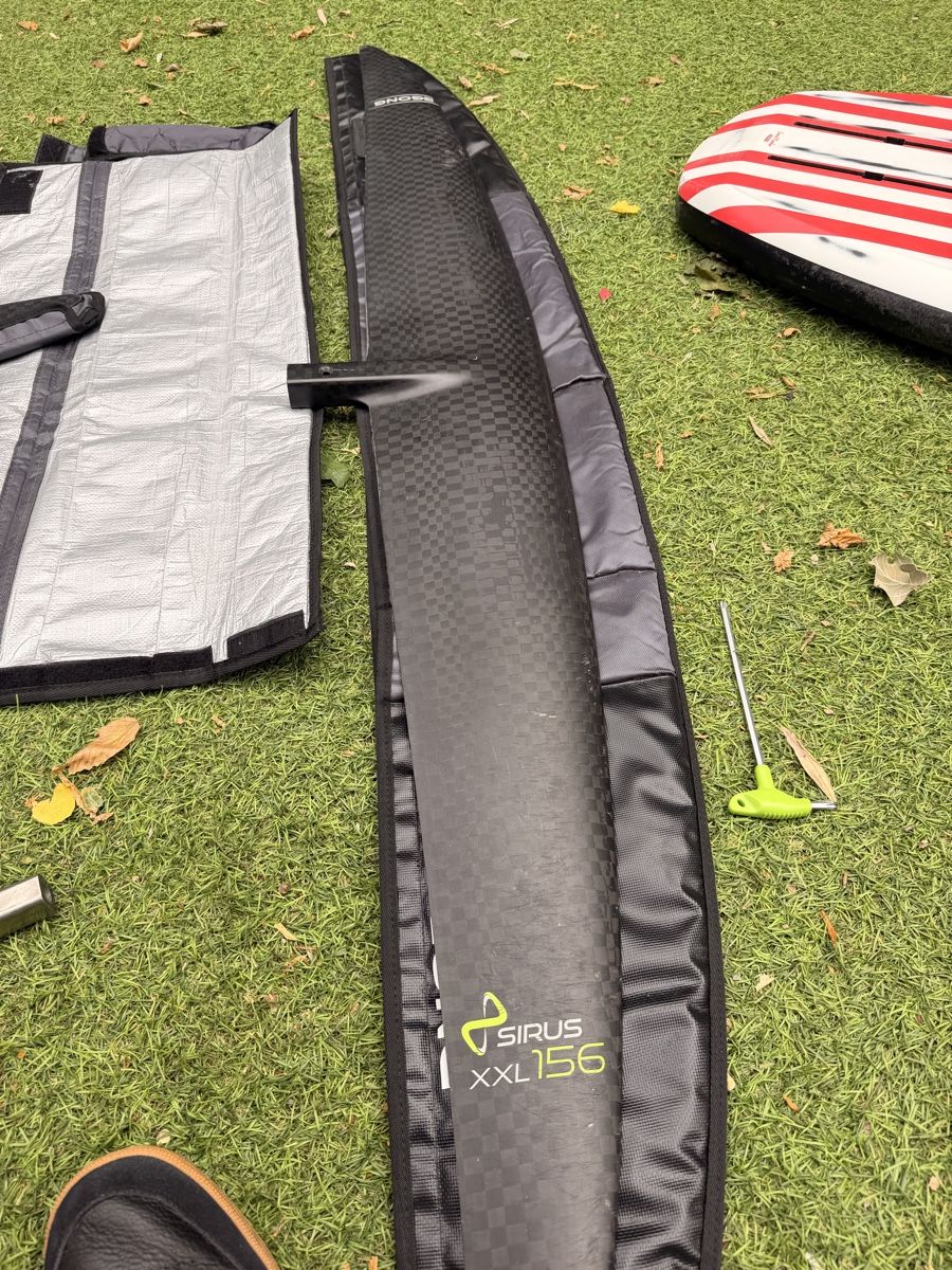 Gong Planches de surf: GONG Sirus pumpfoil Set V2 – D'occasion à Frauenfeld par Tendi.01 3