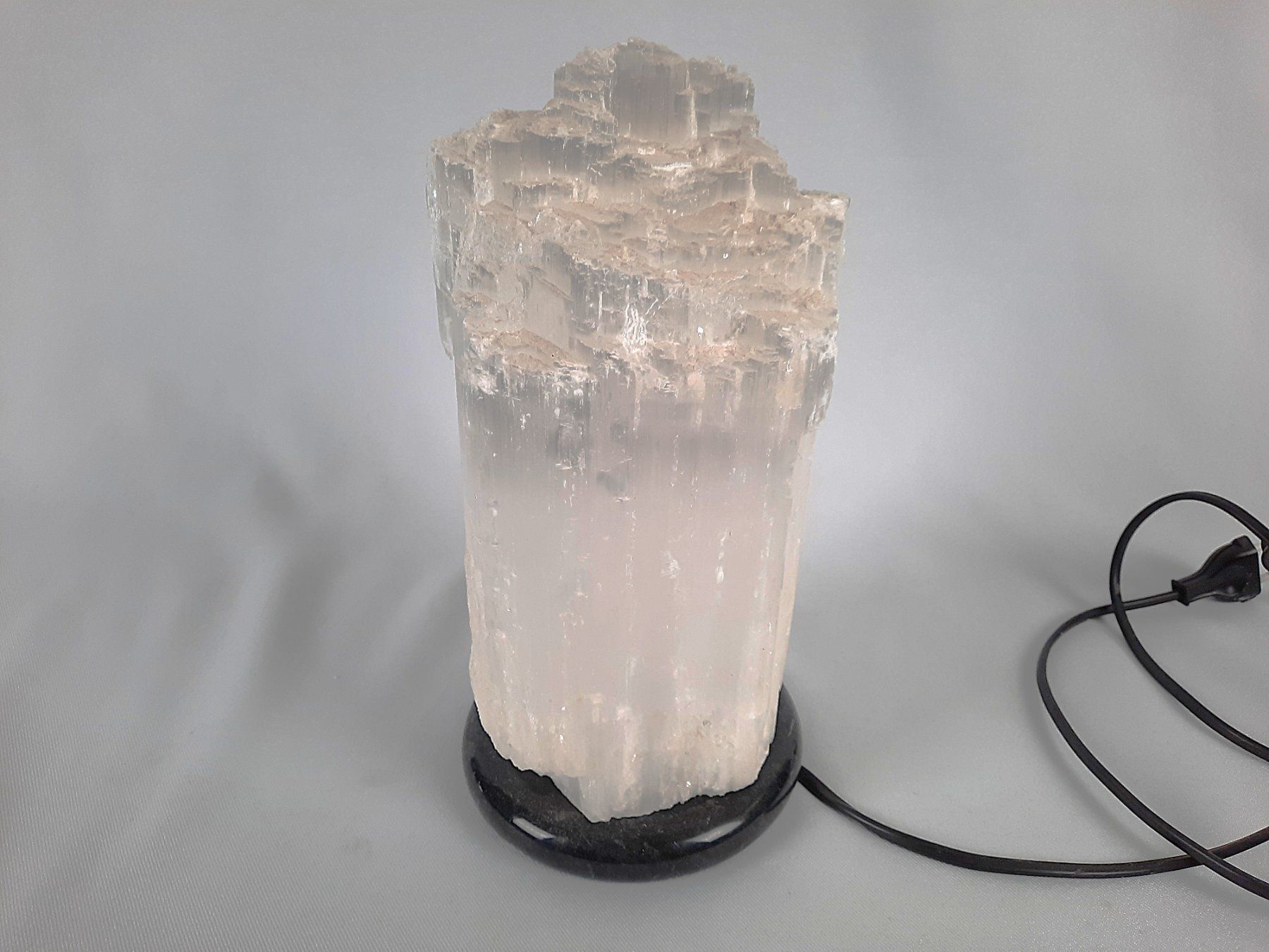 Lampes: Selenit-Steinlampe – D'occasion à Beinwil am See par Restwert_Beinwil