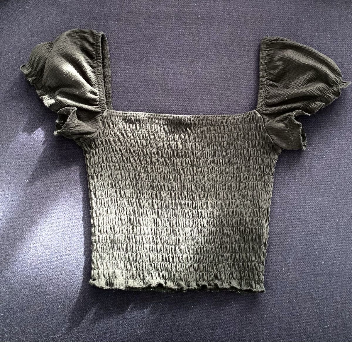 H&M Top: Süsses, schwarzes H&M Oberteil – Usato da Düdingen venduto da Hiron_o7