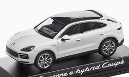 Porsche Cayenne e-hybrid Coupé seit 2020 weiss      1:43