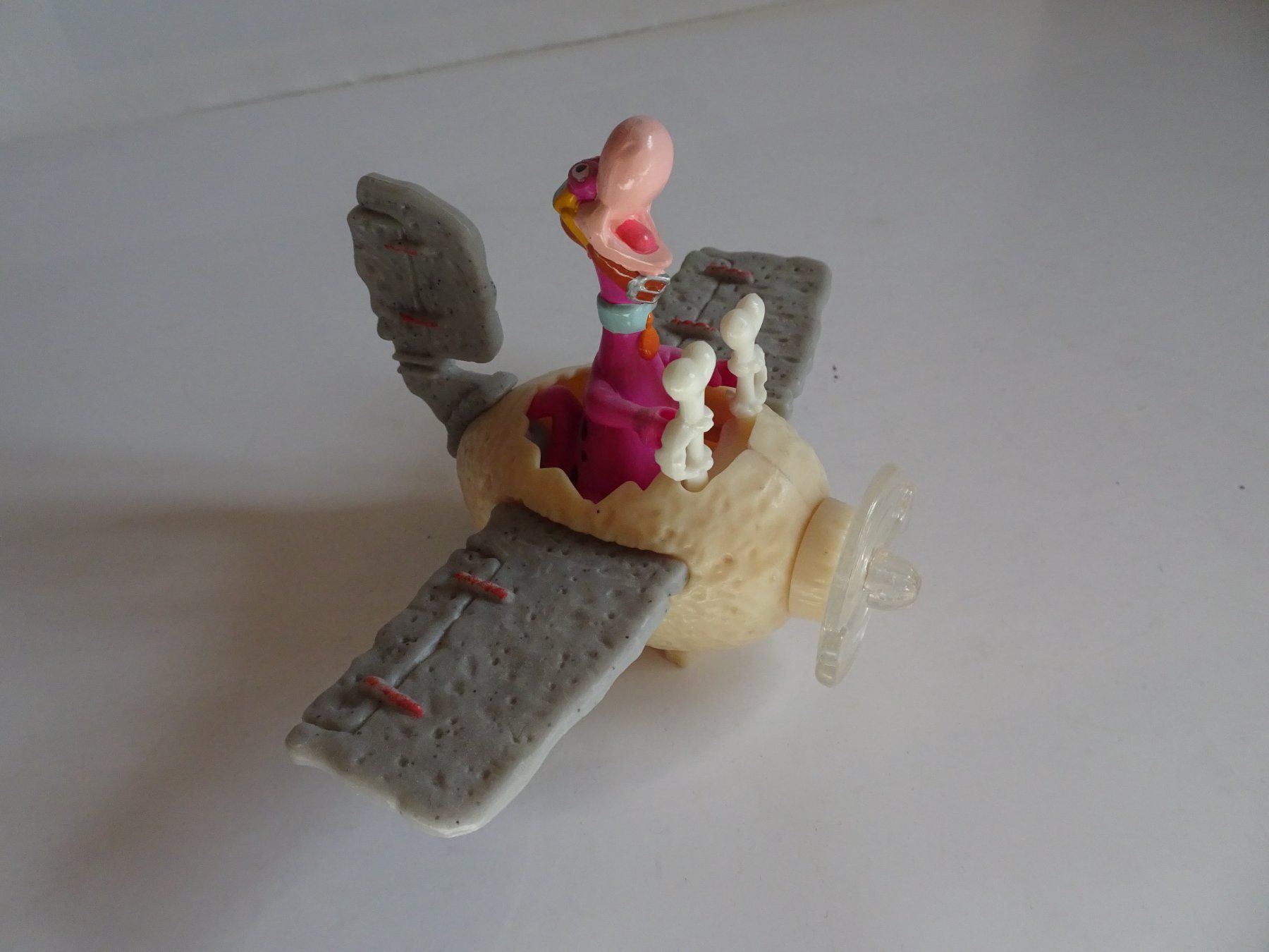 Statuette: Retro Familie Feuerstein  Dino Comic Flugzeug, Comics – Usato da Schönenwerd venduto da schnitzunddrunter
