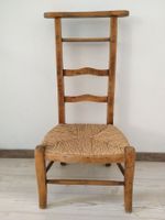 ANCIENNE CHAISE PRIE DIEU AVEC ASSISE EN PAILLE