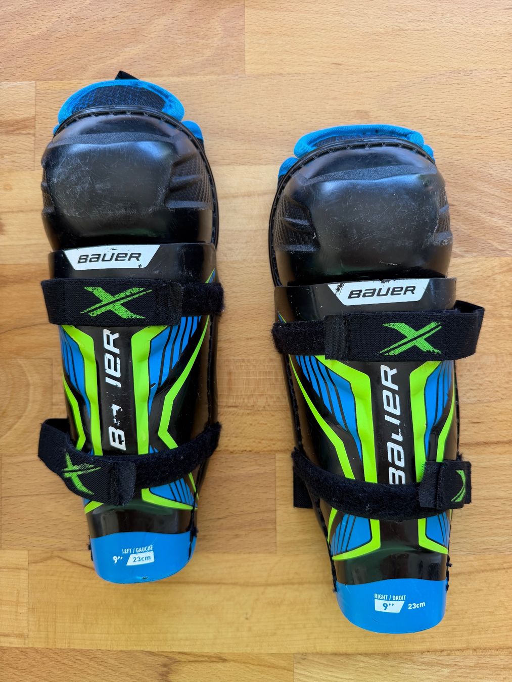 Bauer Completi: Bauer Eishockey Ausrüstung – Usato da Lachen SZ venduto da Mavi8808 1