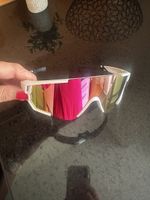 Velobrille weiss mit verspiegelten Gläsern neu