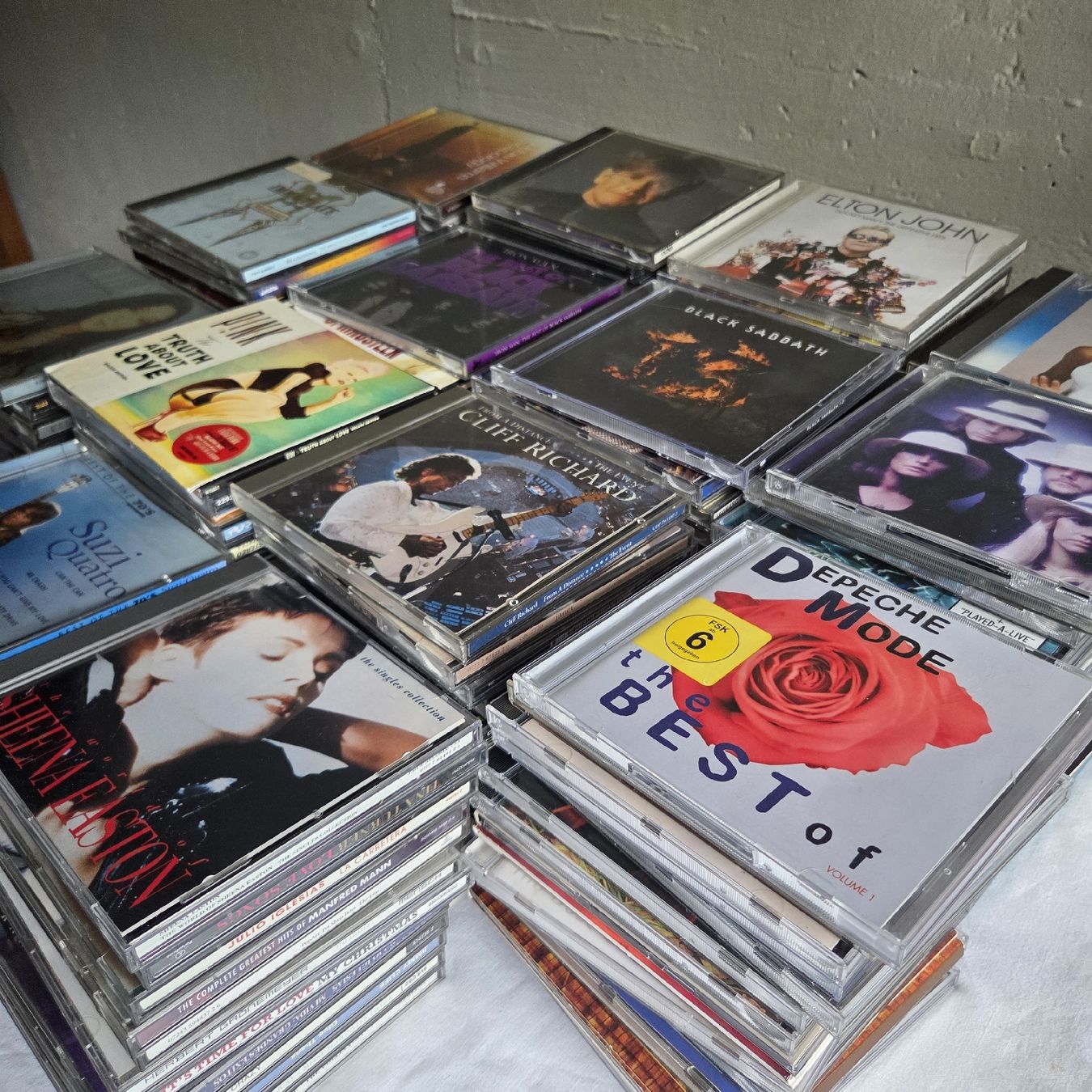 CD: CDs Musik Sammlung über 180 Stück.. – Usato da Stans venduto da Ducati16