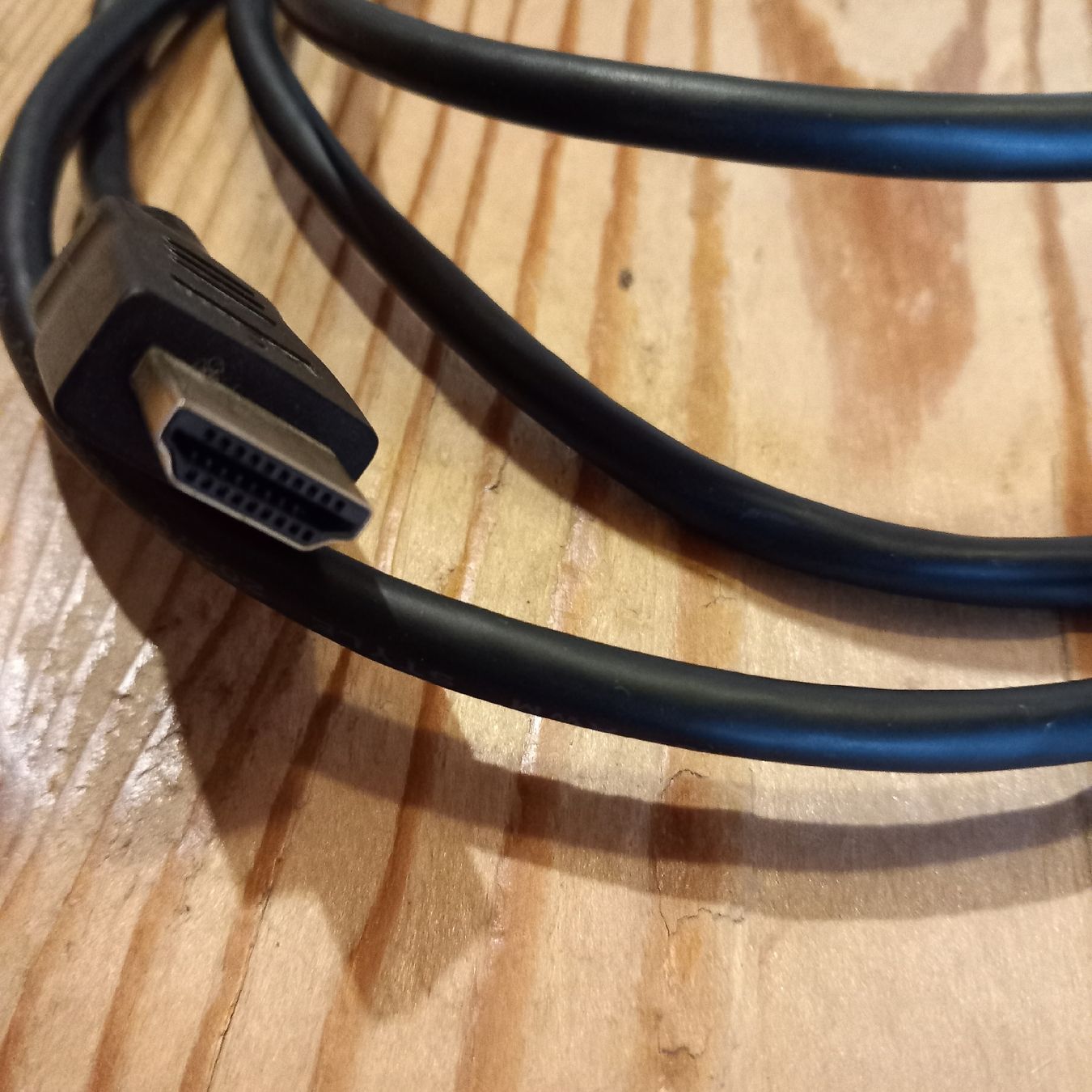 Cavi: HDMI Kabel 2m – Usato da Ebnat-Kappel venduto da blazzi 1