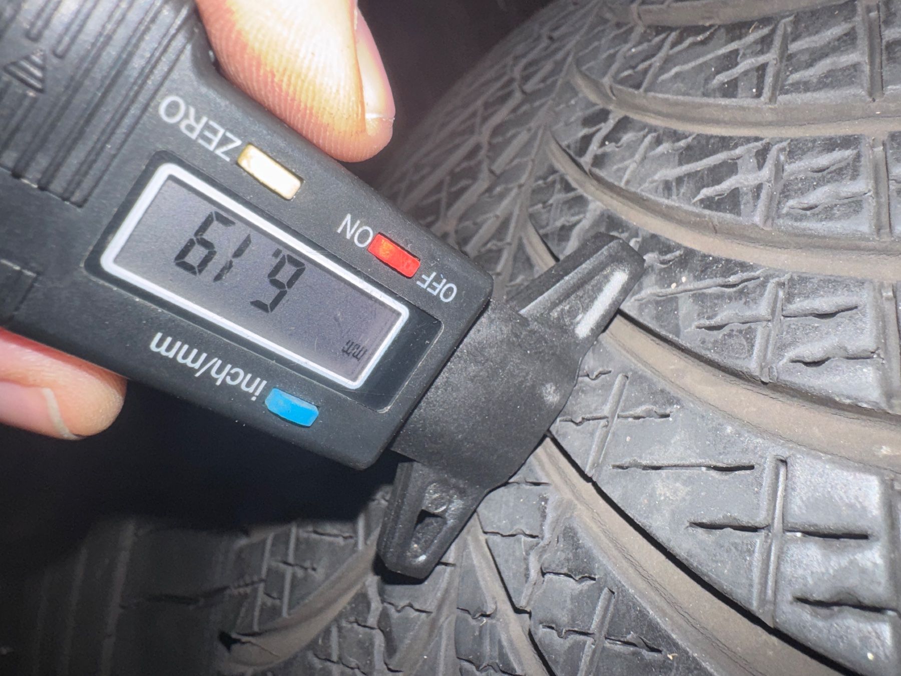 Goodyear Pneus & Kompletträder: 225/55R17 – Gebraucht aus Widen von Dinero02 5