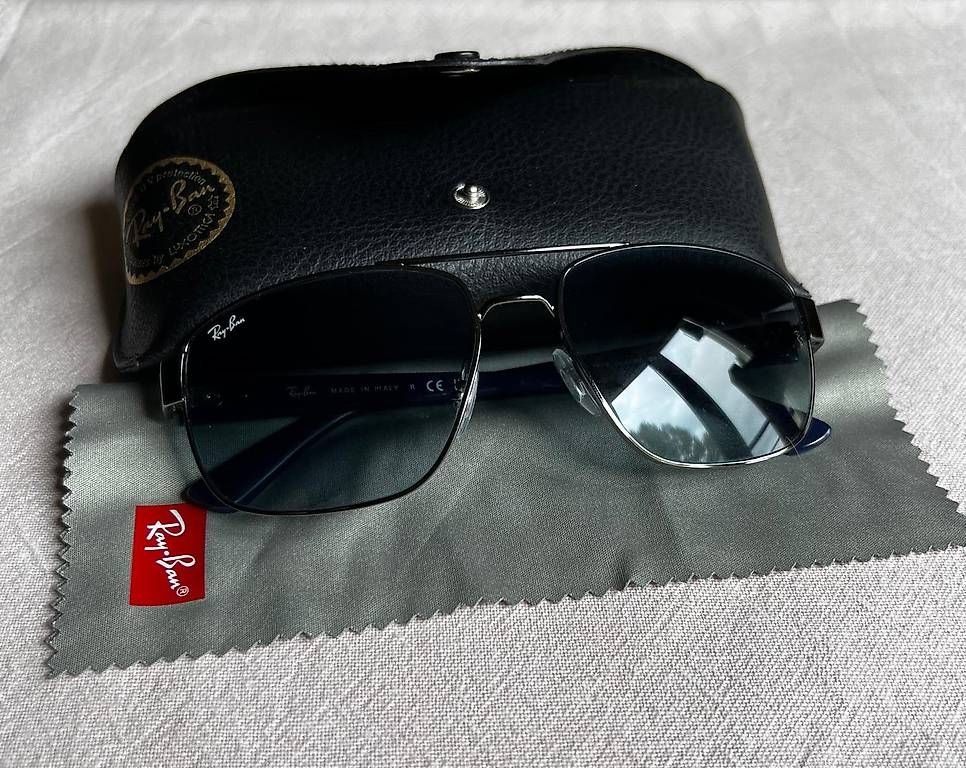 Occhiali & Lenti: Lunettes de soleil Ray-Ban – Usato da Genthod venduto da mar_g8vn