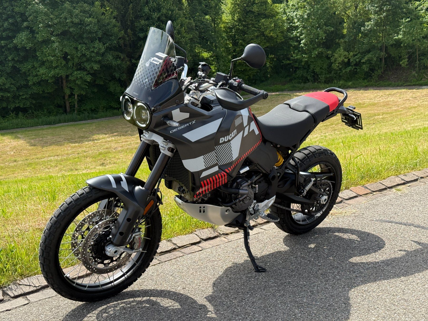 Ducati Enduro: Ducati Desert X mit SC Project – Usato da Nürensdorf venduto da Giovenotto 3