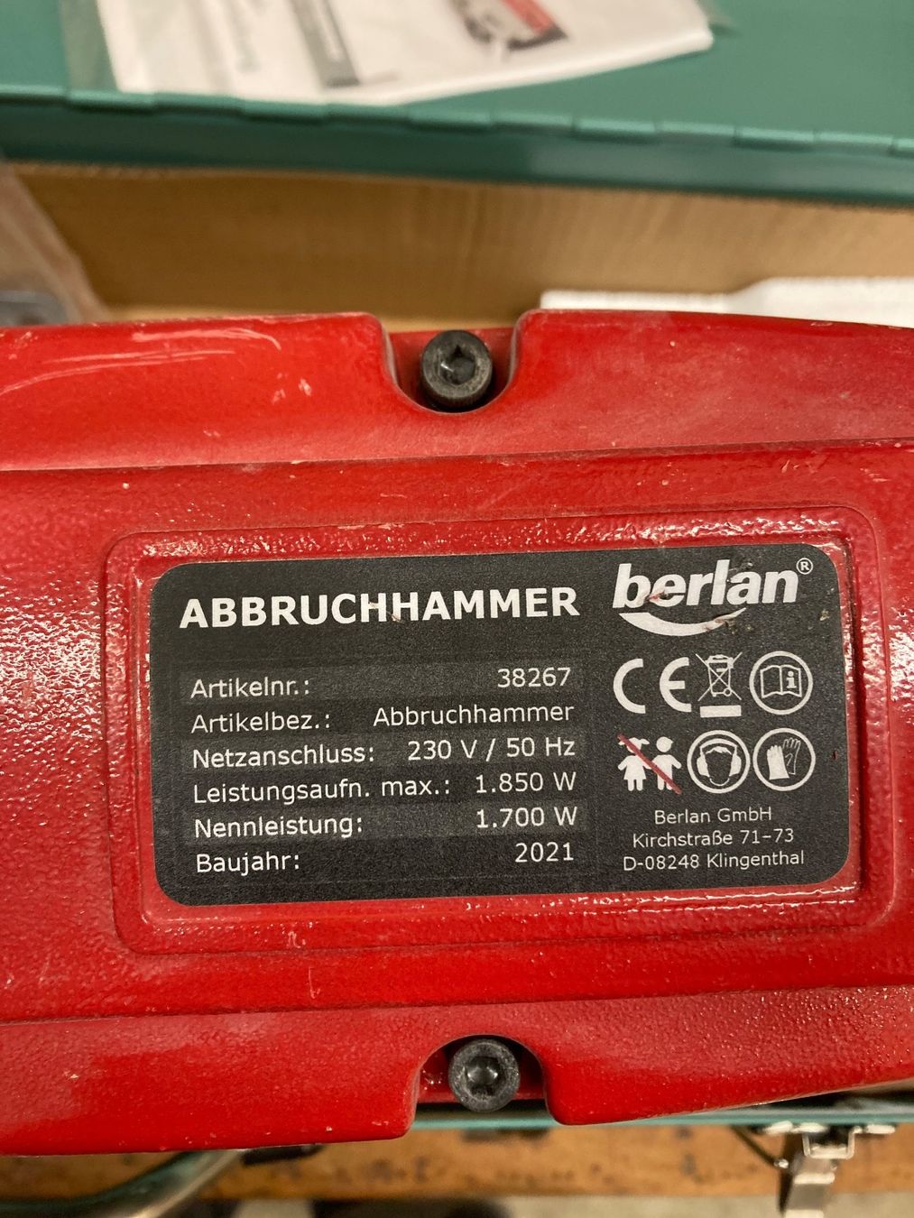 Tutte le macchine: Abbruchhammer, Spitzhammer, Zu Vermieten – Usato da Rüderswil venduto da xander10 1
