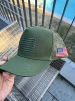Army Green Trucker Cap mit USA-Flagge – neu & OVP – Snapback