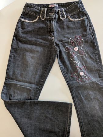 S.Oliver Jeans mit Stickerei Gr. 36, top Zustand 
