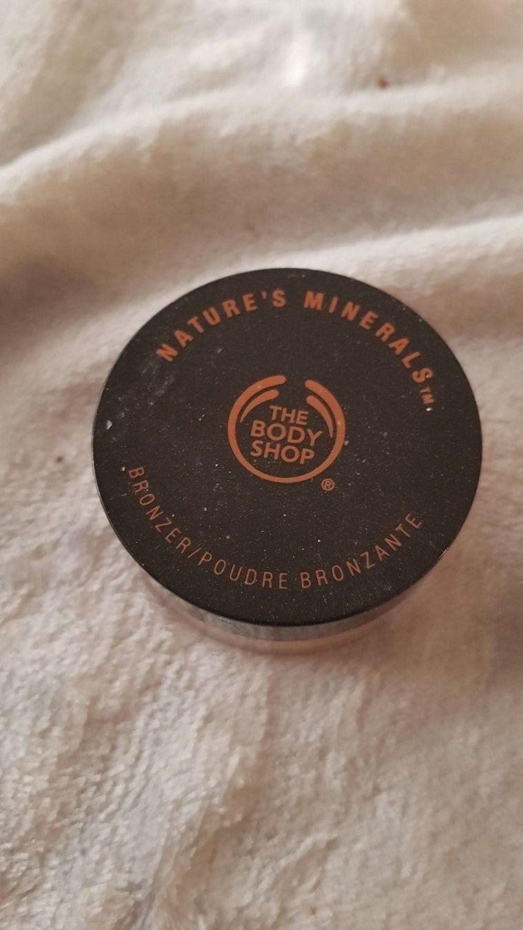 Make-up: Bronzing Powder Bodyshop – Nuovo (secondo la descrizione) da Zug venduto da Lonelybaba