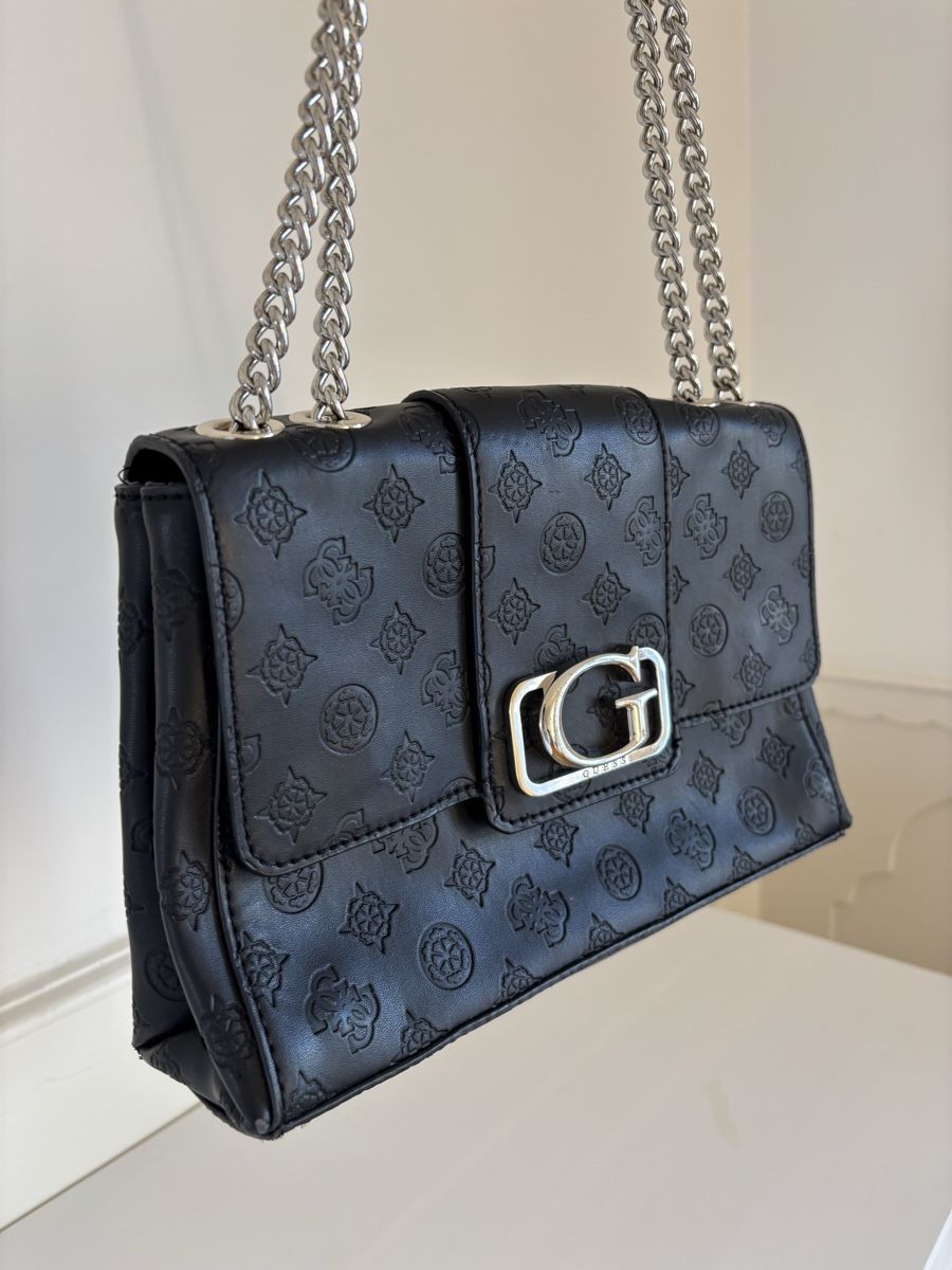 Guess Taschen für Damen: Handtasche Guess – Gebraucht aus Solothurn von lex_123
