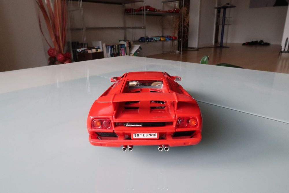 1:24 Lamborghini Diablo 1990 Amarillo Welly Con Caja
