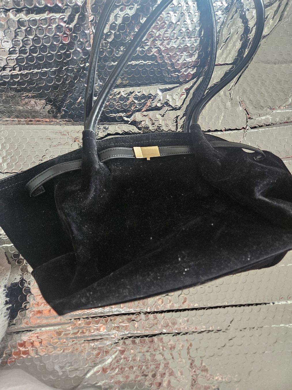 Borse da donna: Schöne schwarze Handtasche  – Nuovo (secondo la descrizione) da Zürich venduto da mel_n6nj