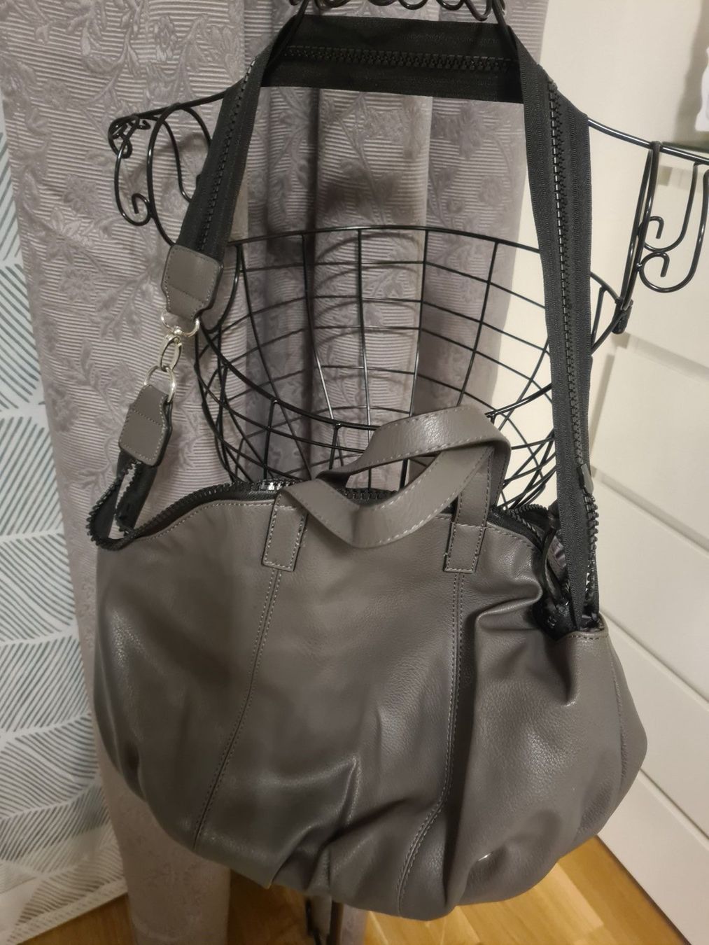 Borse da donna: Tasche Carpisa – Nuovo (secondo la descrizione) da zürich venduto da janjaz 1