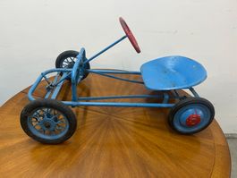 altes Tretauto Metall aus den 1950iger Jahren