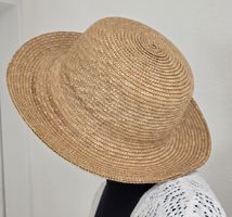 Sommerlicher Strohhut – Damen –  für sonnige Tage