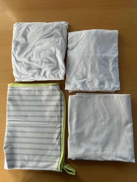 Ikea Letti: Babybettchen mit Inhalt – Usato da Luzern venduto da Ruth412 3