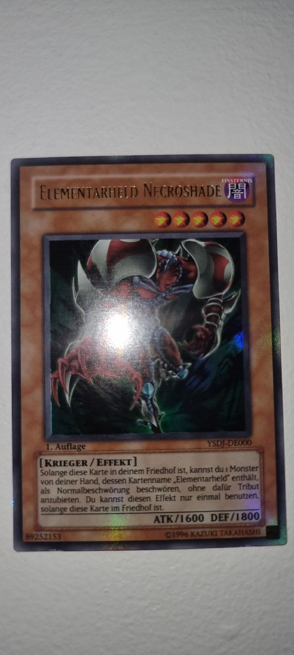 Cartes: Yugioh Elementsrheld Necroshade – D'occasion à Suhr par qkr_62qb