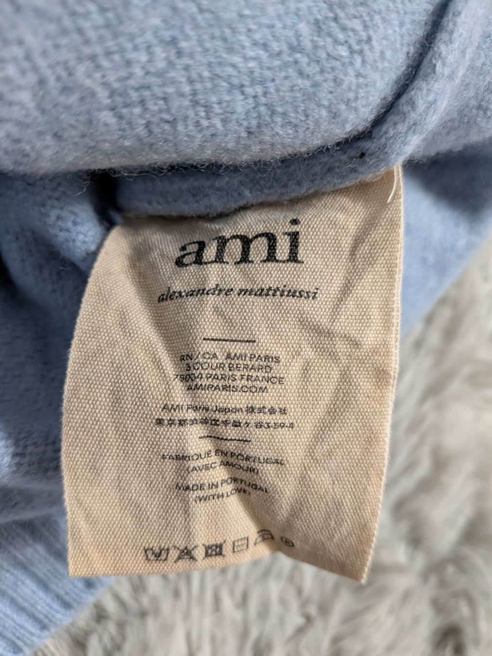 Pullover & Sweatshirts: Hellblauer Rollkragenpullover AMI XXS – Gebraucht aus Illnau von mbseller4ric 3