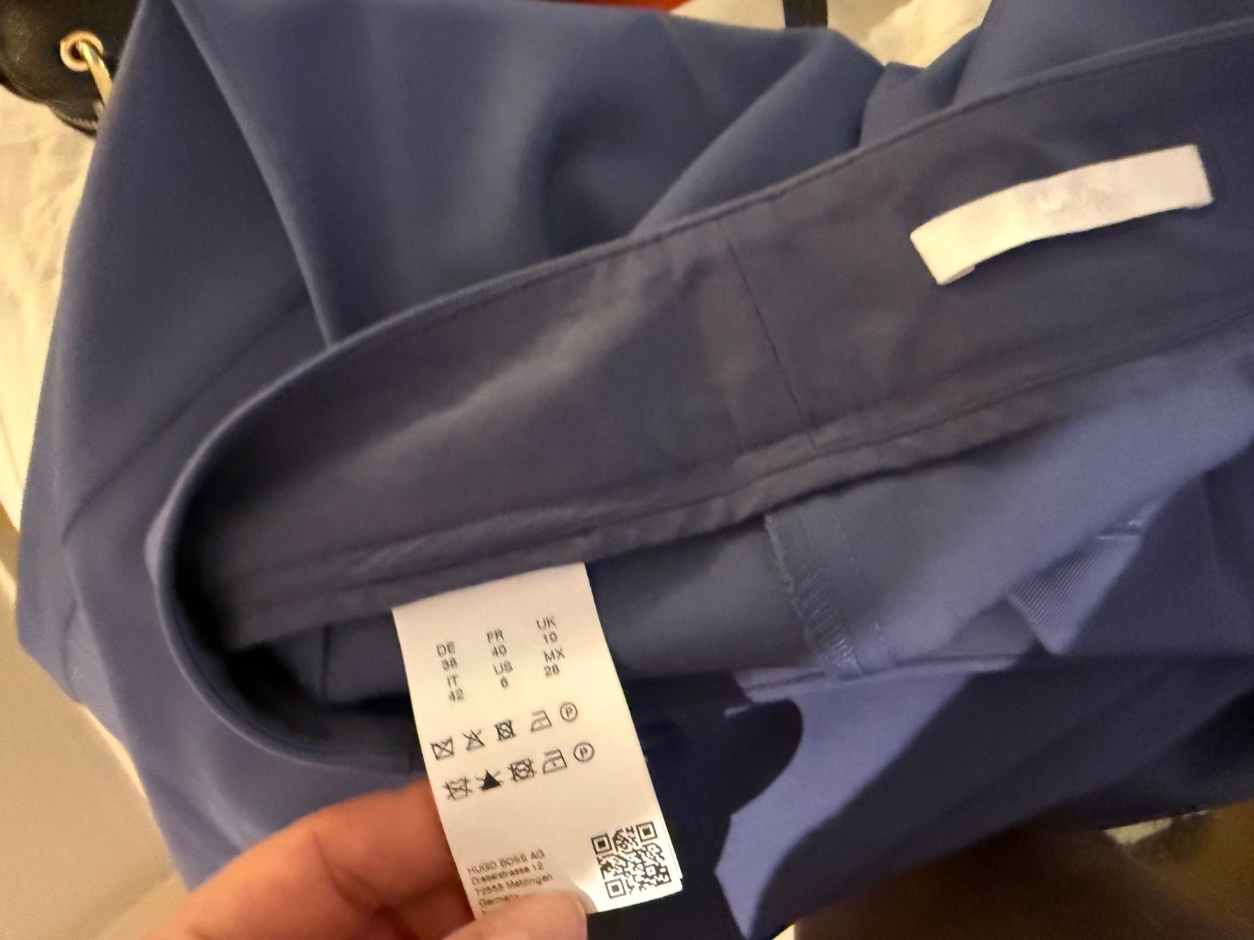 Hugo Boss Pantaloni: Hugo Boss pantalon – Usato da Gimel venduto da fan_8tvc 2