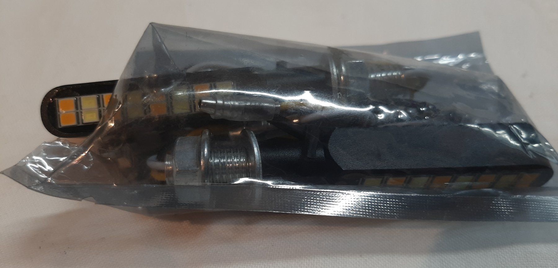 Alle Motorradersatzteile: LED Blinker Set für Motorrad – Neu und originalverpackt aus Wilderswil von SFSw 4