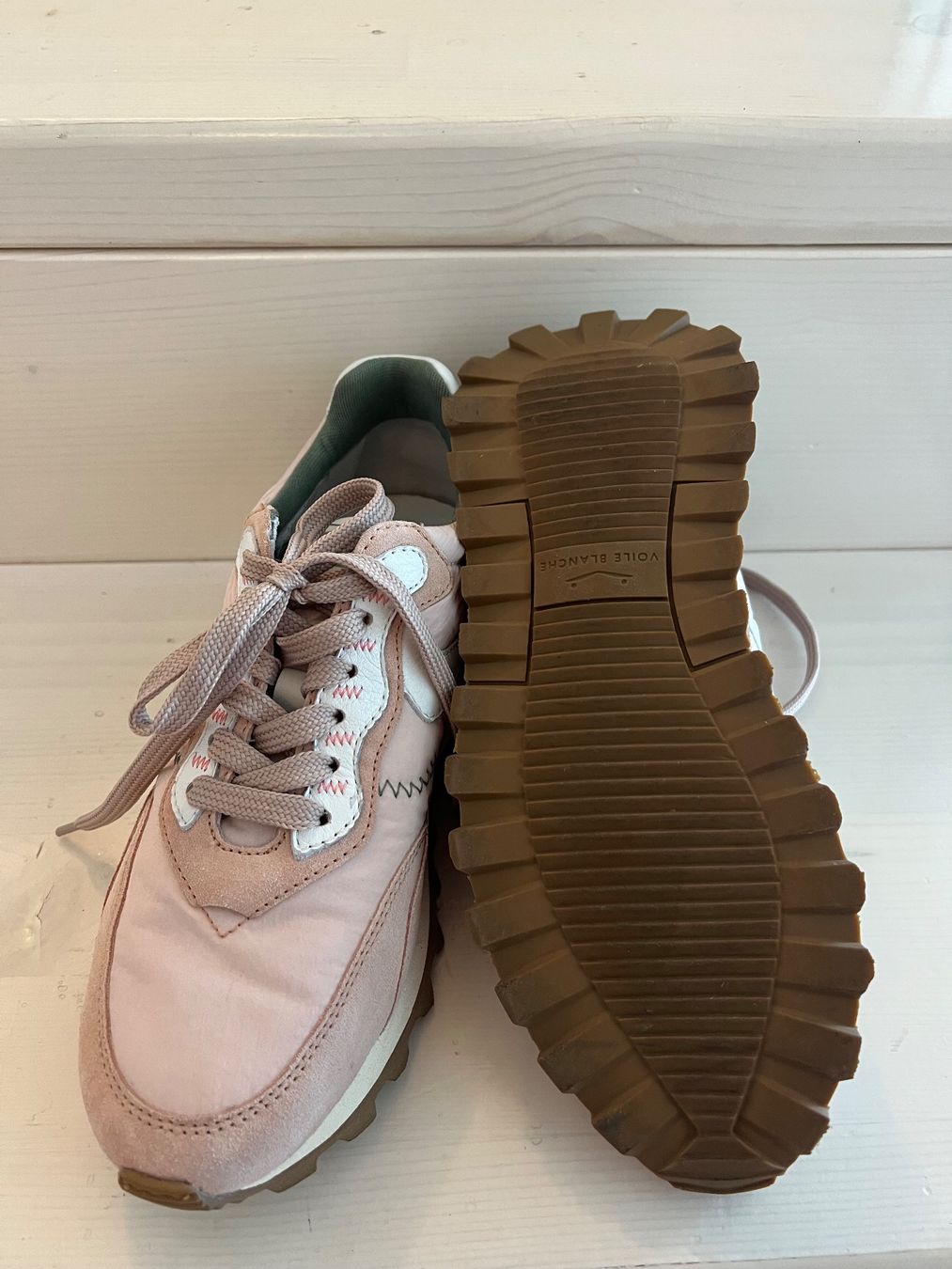 Scarpe da donna: Sneakers Voile Blanche – Usato da Hausen AG venduto da Jean1968 3