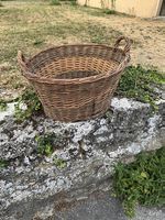 Grand panier ancien en osier  Ø 57 cm