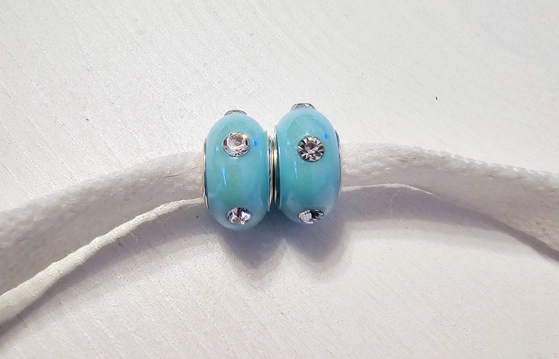 Perle (finte): Neu! 2x Lochperlen Charm zum Basteln – Nuovo e nell'imballaggio originale da Füllinsdorf venduto da Sunnebliemli7