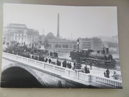 Alte Foto-Ansichtskarte Dampflokomotive Brücke Genf 1896