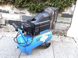 Kompressor Nuova Clear-Air Typ CL-24/260 blau gebraucht