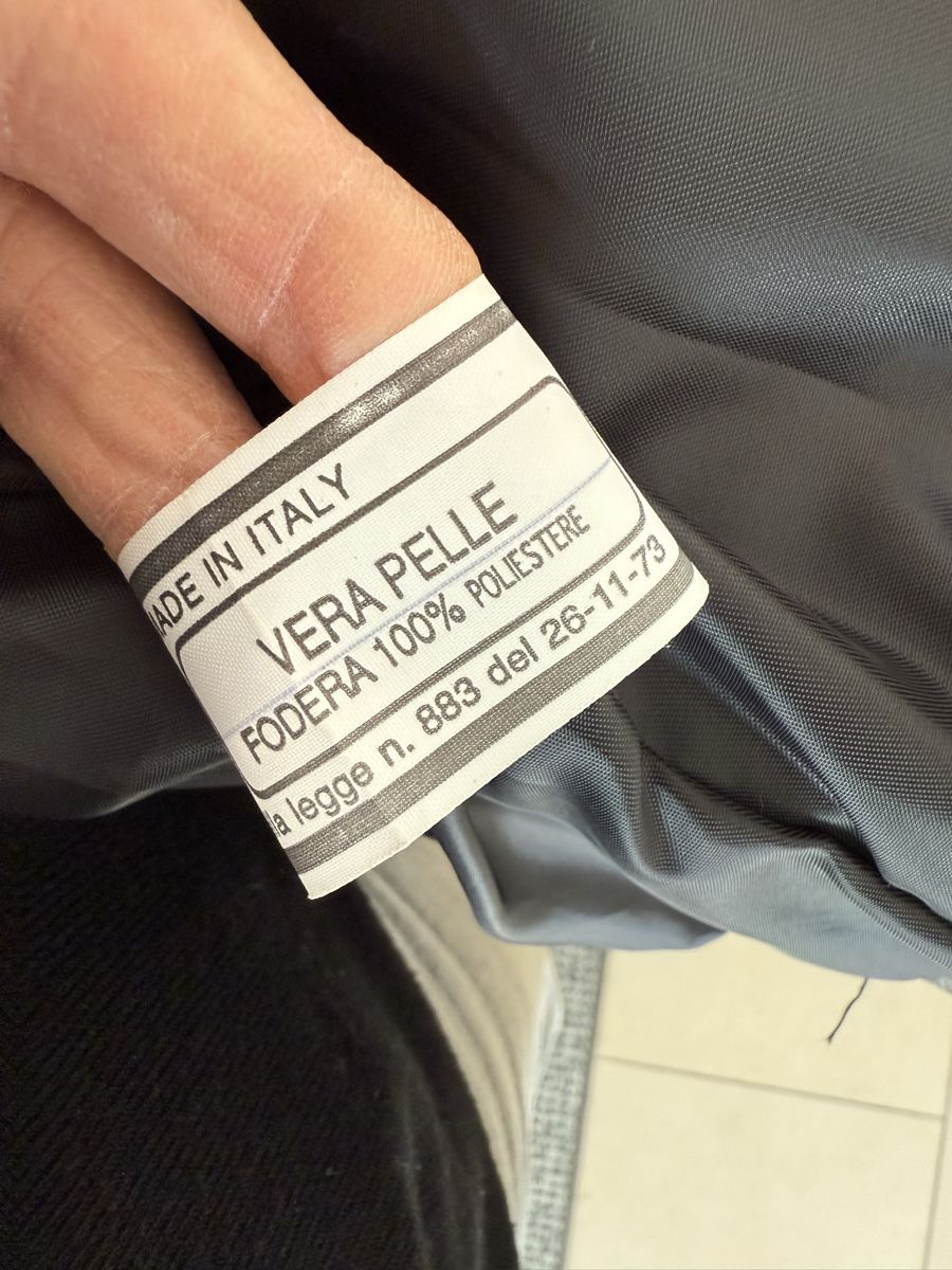 Jacken: Jacke – Gebraucht aus visp von Kmemo1 2
