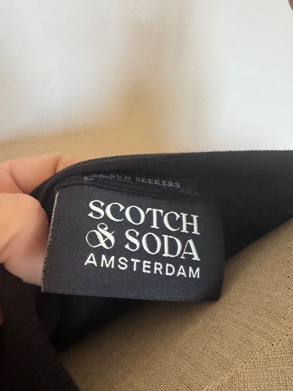 Maglioni & Felpe: Scotch& Soda Sweater, schwarz gr 40 – Nuovo (secondo la descrizione) da Hombrechtikon venduto da tvogel 3