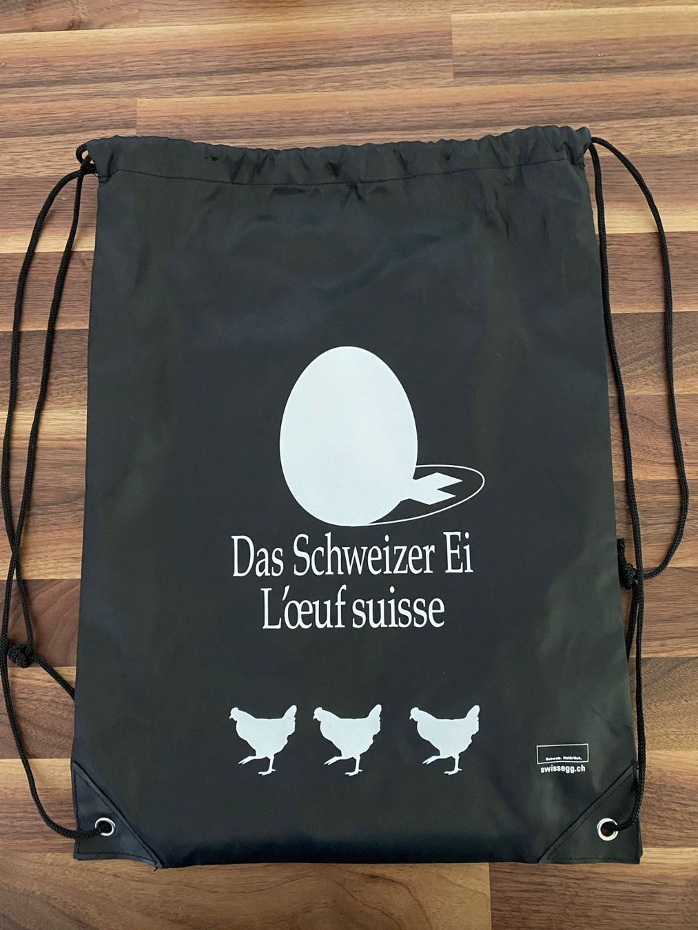 Borse: Schweizer EI Bag – Nuovo (secondo la descrizione) da Zürich venduto da drummergirl98