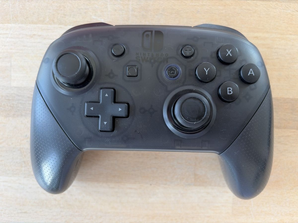 Nintendo Manettes: Nintendo Switch Pro Controller – D'occasion à Winterthur par Mahoneyi 1