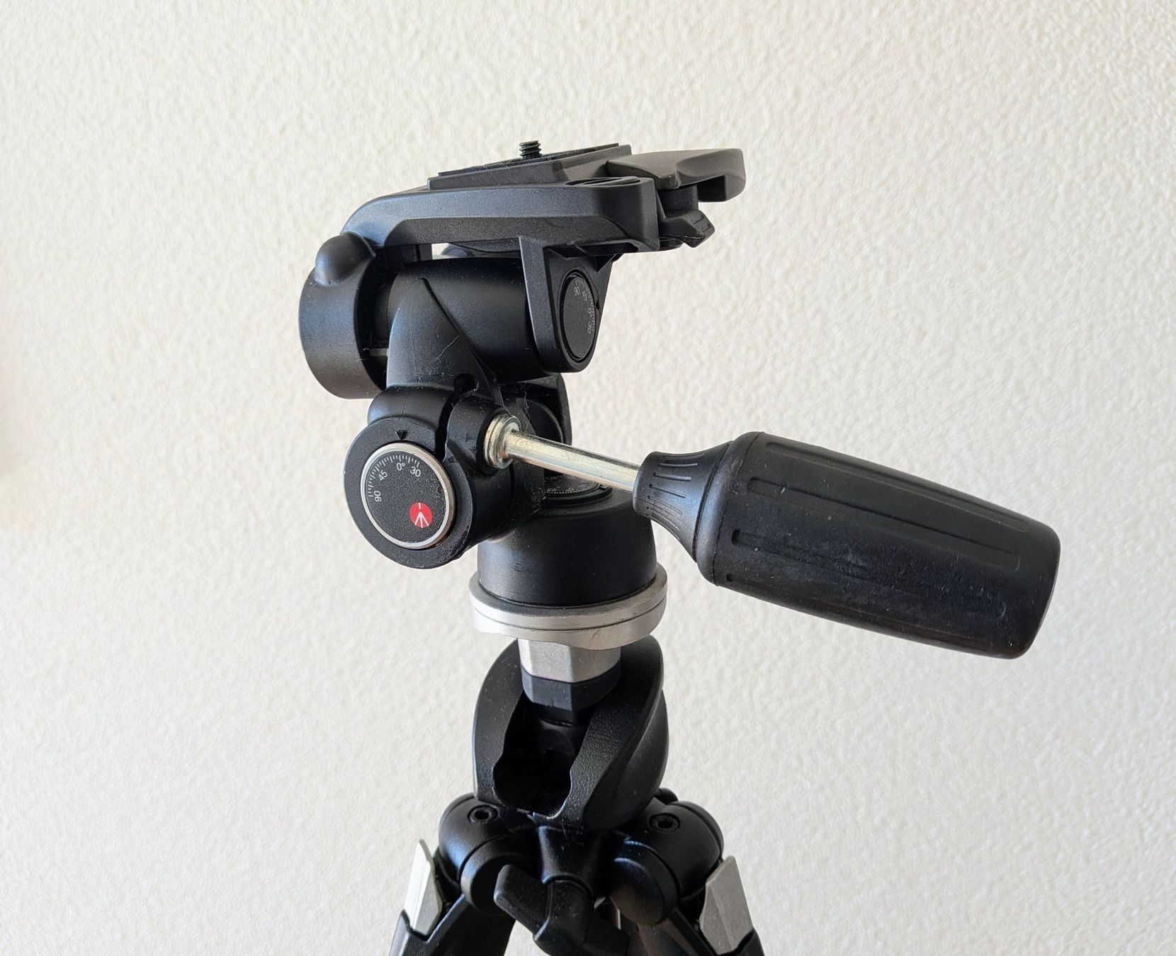 Manfrotto Stative & Stativköpfe: Manfrotto 190XPROB – Gebraucht aus Urtenen-Schönbühl von pibe01 3